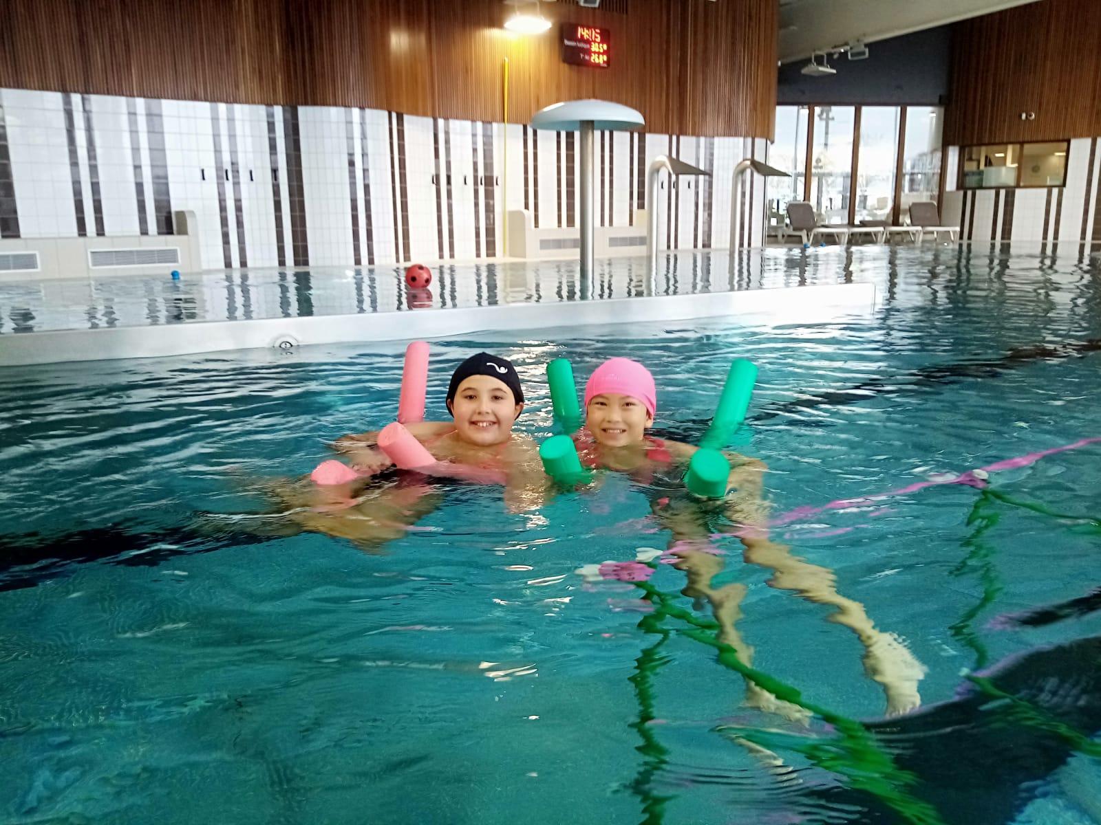 Activité piscine pour les classes de CM1